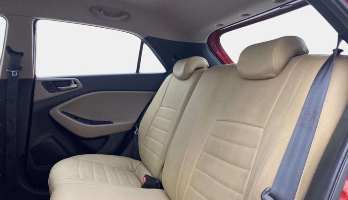 2016 Hyundai Elite i20 ASTA 1.2 (O), Petrol, Manual, 46,487 km, Right Side Rear Door Cabin