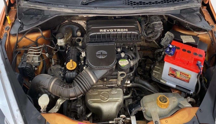 2016 Tata Tiago XZ PETROL, Petrol, Manual, 36,688 km, Open Bonet