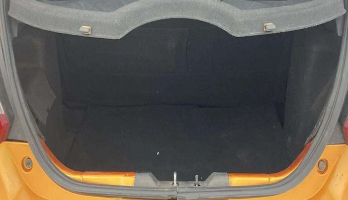 2016 Tata Tiago XZ PETROL, Petrol, Manual, 36,688 km, Boot Inside