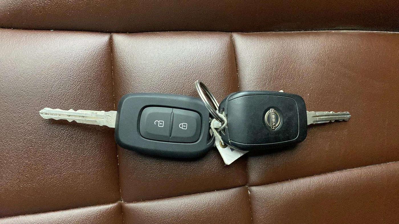 2021 Nissan MAGNITE XV EXECUTIVE, Petrol, Manual, 10,720 km, Key Close Up