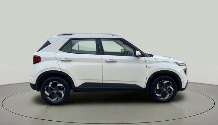2019 Hyundai VENUE SX PLUS 1.0 TURBO DCT, Petrol, Automatic, 26,785 km, Right Side View