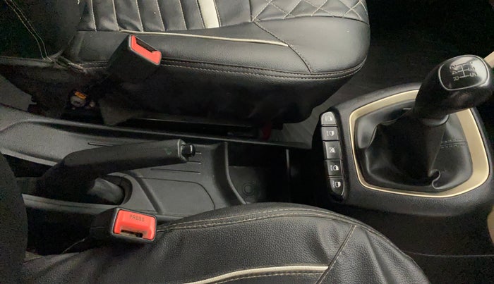 2019 Hyundai NEW SANTRO SPORTZ MT, Petrol, Manual, 96,015 km, Gear Lever