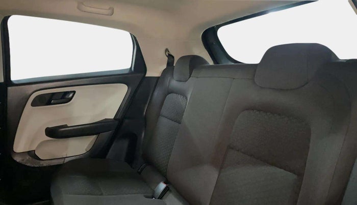 2021 Tata ALTROZ XM PLUS PETROL, Petrol, Manual, 46,291 km, Right Side Rear Door Cabin