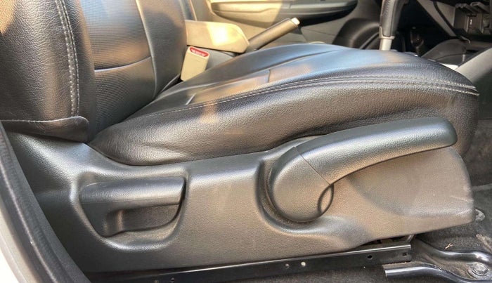 2019 Honda Jazz 1.2L I-VTEC VX CVT, Petrol, Automatic, 33,183 km, Driver Side Adjustment Panel