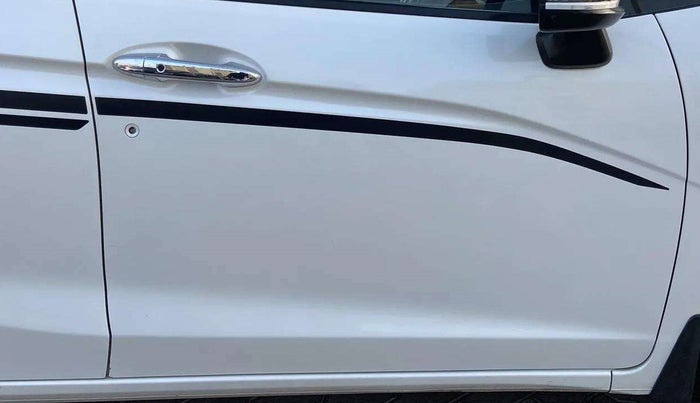 2019 Honda Jazz 1.2L I-VTEC VX CVT, Petrol, Automatic, 33,183 km, Driver-side door - Graphic sticker