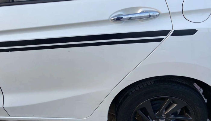 2019 Honda Jazz 1.2L I-VTEC VX CVT, Petrol, Automatic, 33,183 km, Rear left door - Graphic sticker