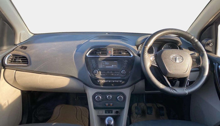 2018 Tata Tiago XZ PETROL, Petrol, Manual, 45,698 km, Dashboard