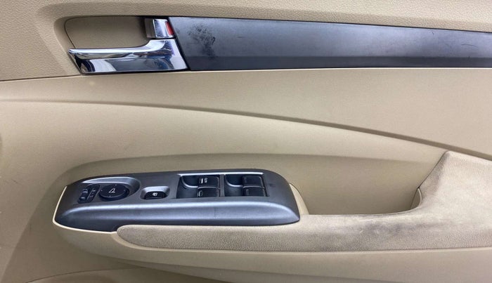 2013 Honda City 1.5L I-VTEC V MT, Petrol, Manual, 93,649 km, Driver Side Door Panels Control