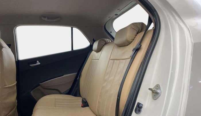 2013 Hyundai Grand i10 ASTA 1.2 KAPPA VTVT, Petrol, Manual, 35,634 km, Right Side Rear Door Cabin