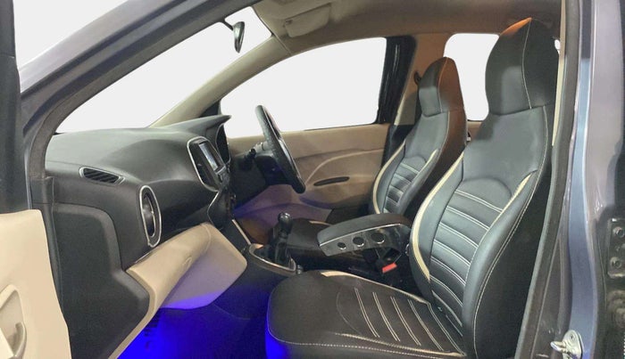2018 Hyundai NEW SANTRO ASTA MT, Petrol, Manual, 45,614 km, Right Side Front Door Cabin