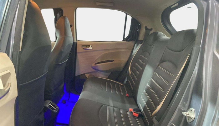 2018 Hyundai NEW SANTRO ASTA MT, Petrol, Manual, 45,614 km, Right Side Rear Door Cabin