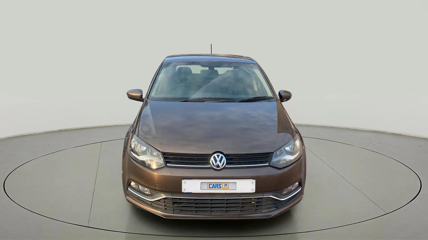 2016 Volkswagen Polo HIGHLINE1.2L, Petrol, Manual, 43,412 km, Front