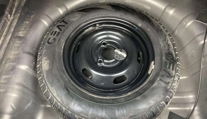 2018 Renault Kwid CLIMBER 1.0 AMT, Petrol, Automatic, 45,860 km, Dicky (Boot door) - Paint has minor damage