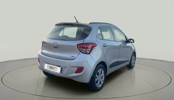 2016 Hyundai Grand i10 SPORTZ 1.2 KAPPA VTVT, Petrol, Manual, 1,00,155 km, Right Back Diagonal