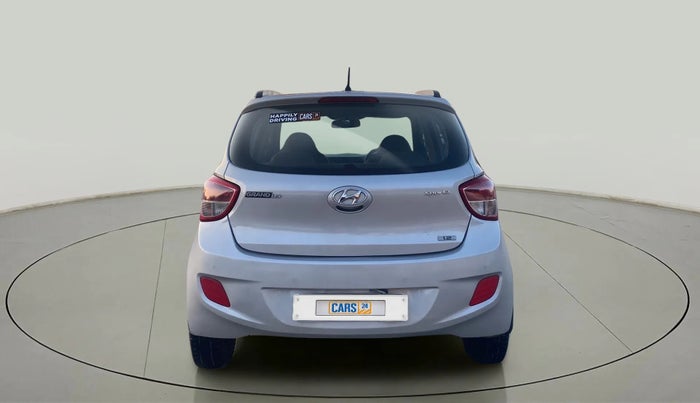 2016 Hyundai Grand i10 SPORTZ 1.2 KAPPA VTVT, Petrol, Manual, 1,00,155 km, Back/Rear