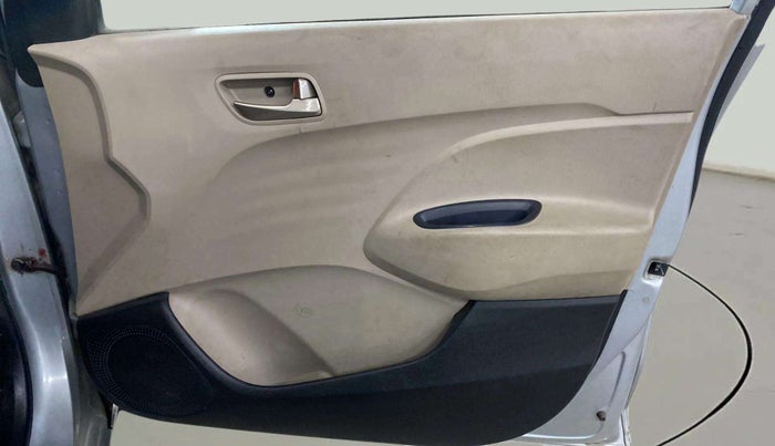 2019 Hyundai NEW SANTRO SPORTZ CNG, CNG, Manual, 41,930 km, Driver Side Door Panels Control