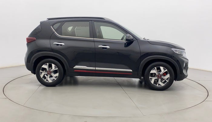 2022 KIA SONET GTX PLUS 1.5, Diesel, Manual, 82,133 km, Right Side View