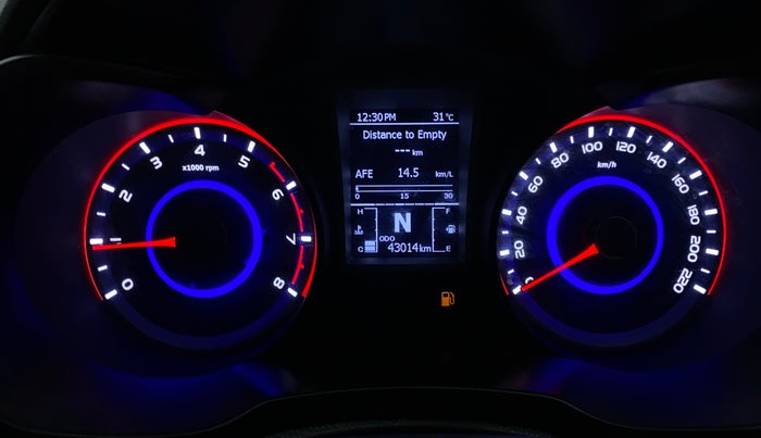 2021 Mahindra XUV300 W8 (O) 1.2 PETROL, Petrol, Manual, 43,066 km, Odometer Image