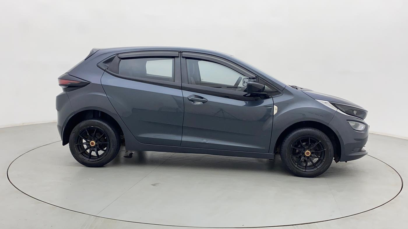 2020 Tata ALTROZ XE PETROL, Petrol, Manual, 37,672 km, Right Side View