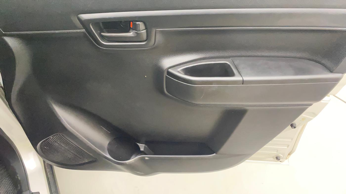 2022 Maruti S PRESSO VXI+, Petrol, Manual, 22,664 km, Driver Side Door Panels Control