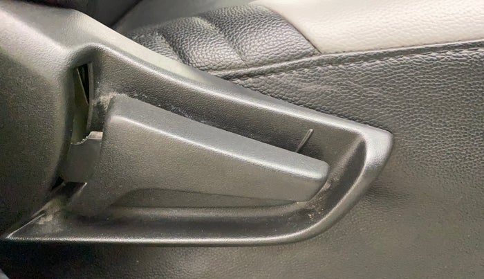 2022 Maruti S PRESSO VXI+, Petrol, Manual, 22,664 km, Driver Side Adjustment Panel
