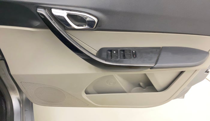 2019 Tata Tiago XZ PLUS PETROL, Petrol, Manual, 29,644 km, Driver Side Door Panels Control