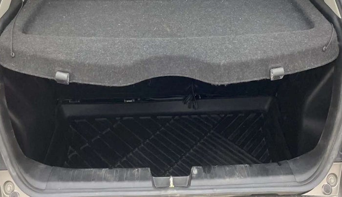 2019 Maruti Baleno ZETA PETROL 1.2, Petrol, Manual, 25,842 km, Boot Inside