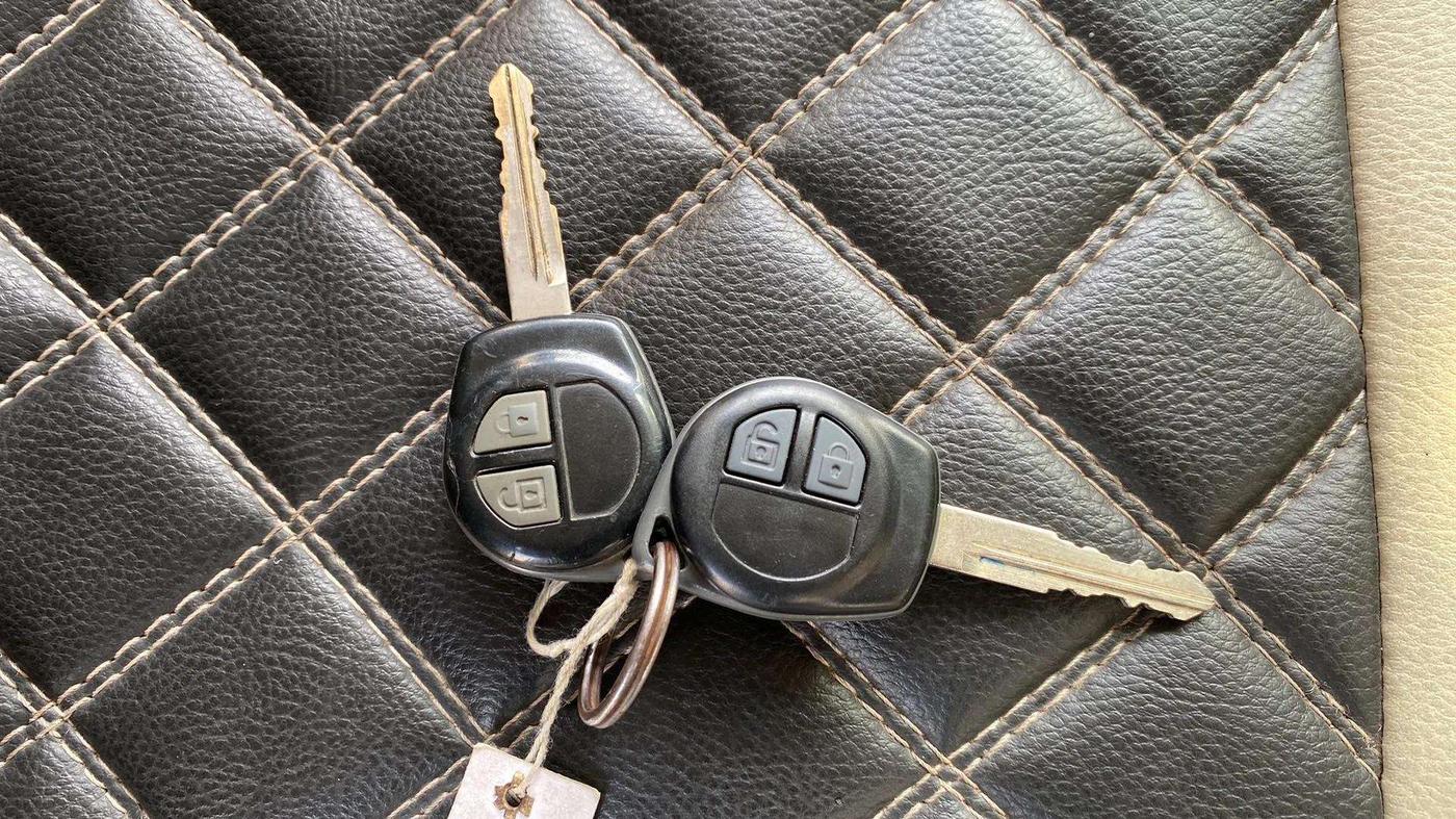 2012 Maruti Wagon R 1.0 VXI, Petrol, Manual, 33,834 km, Key Close Up