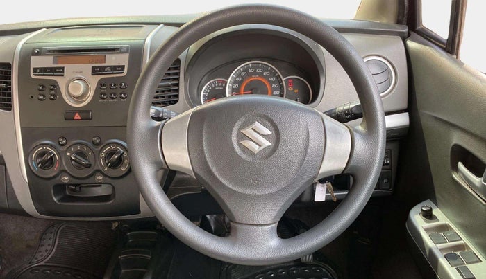 2012 Maruti Wagon R 1.0 VXI, Petrol, Manual, 33,834 km, Steering Wheel Close Up