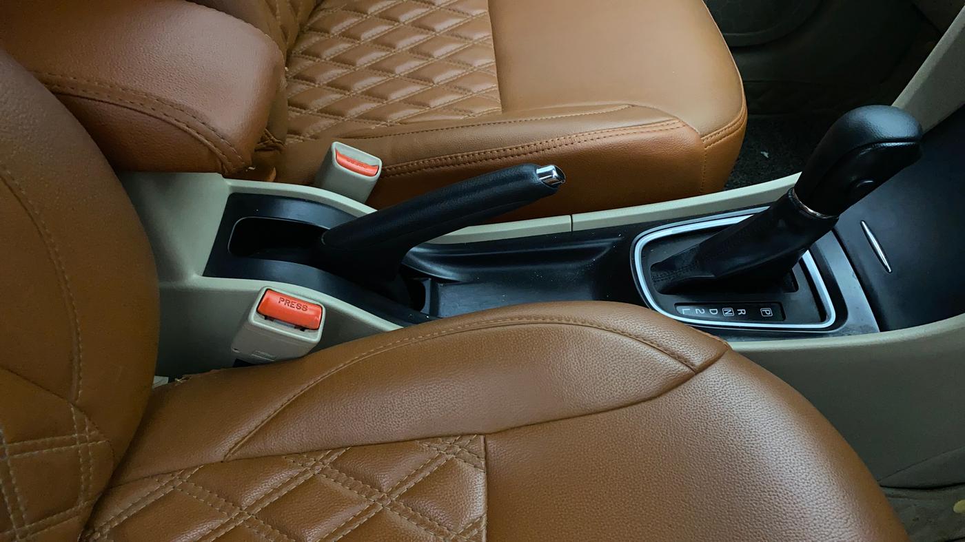 2020 Maruti Ciaz DELTA AT 1.5 SHVS PETROL, Petrol, Automatic, 52,188 km, Gear Lever