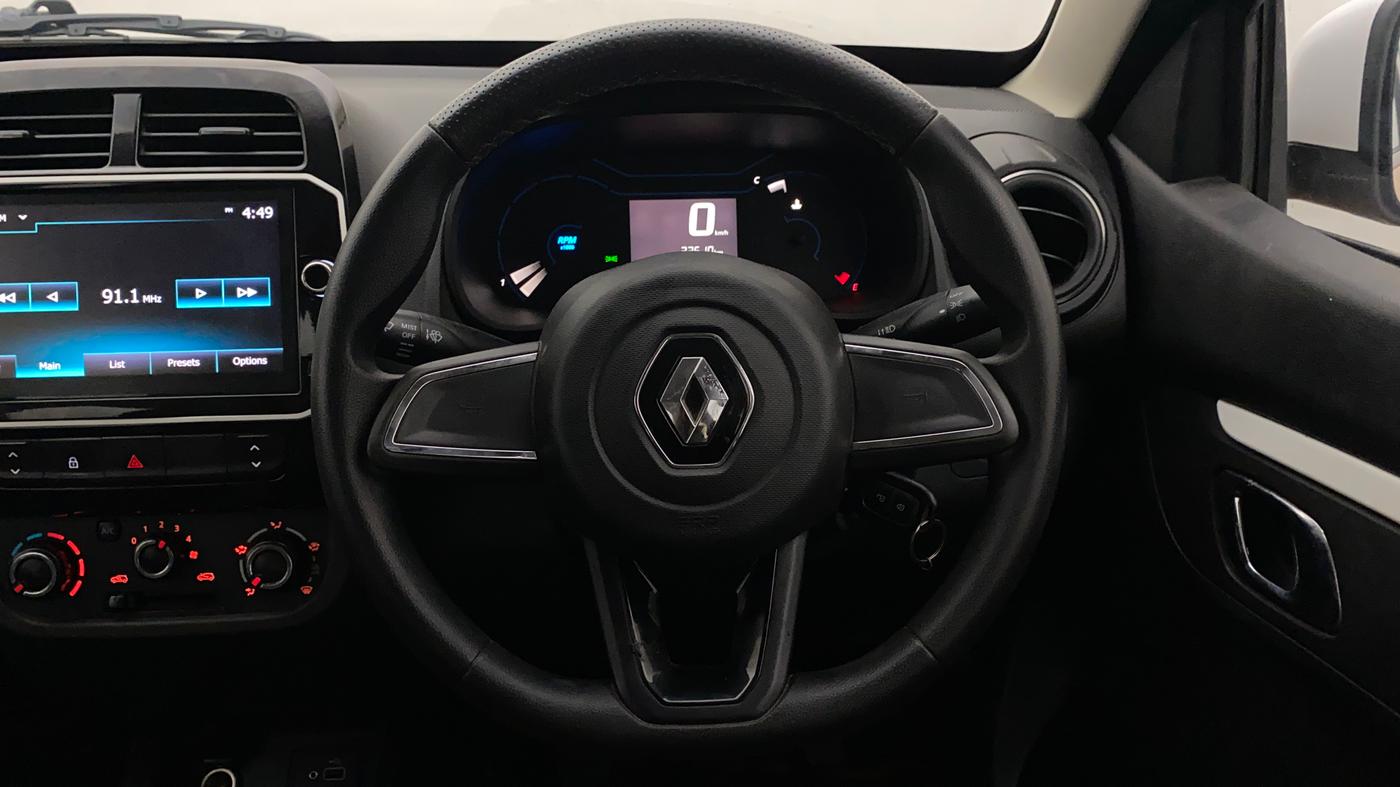2022 Renault Kwid CLIMBER MT 1.0, Petrol, Manual, 32,711 km, Steering Wheel Close Up
