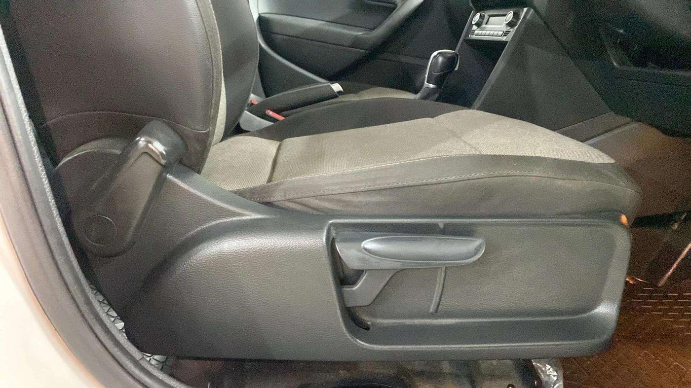 2015 Volkswagen Polo GT TSI AT, Petrol, Automatic, 18,539 km, Driver Side Adjustment Panel