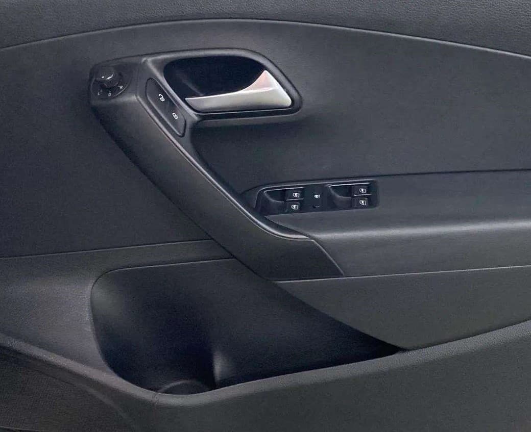 2015 Volkswagen Polo GT TSI AT, Petrol, Automatic, 18,539 km, Driver Side Door Panels Control