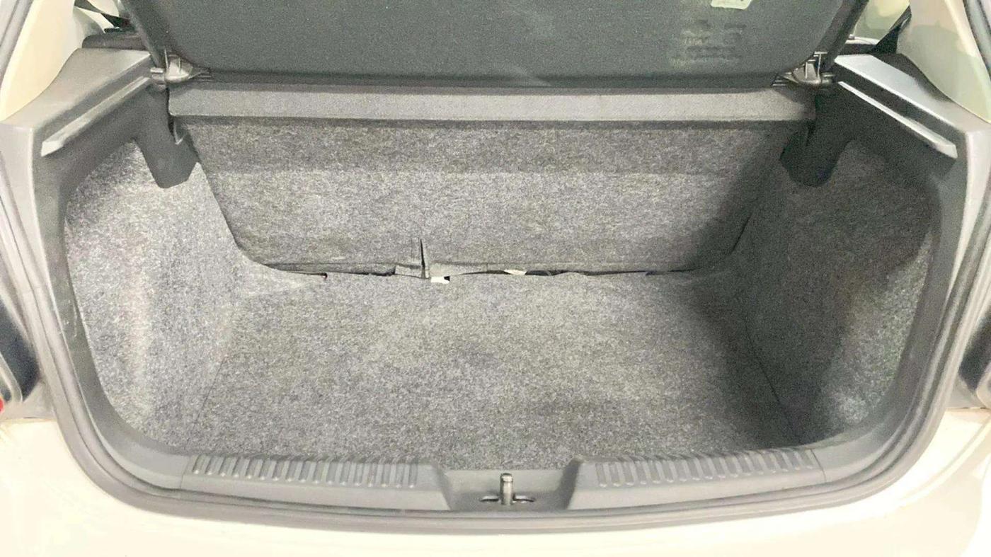2015 Volkswagen Polo GT TSI AT, Petrol, Automatic, 18,539 km, Boot Inside