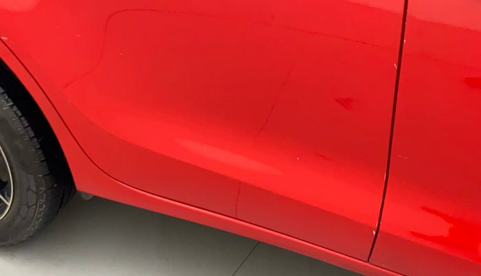 2020 Maruti Swift LXI, Petrol, Manual, 36,320 km, Right rear door - Minor scratches