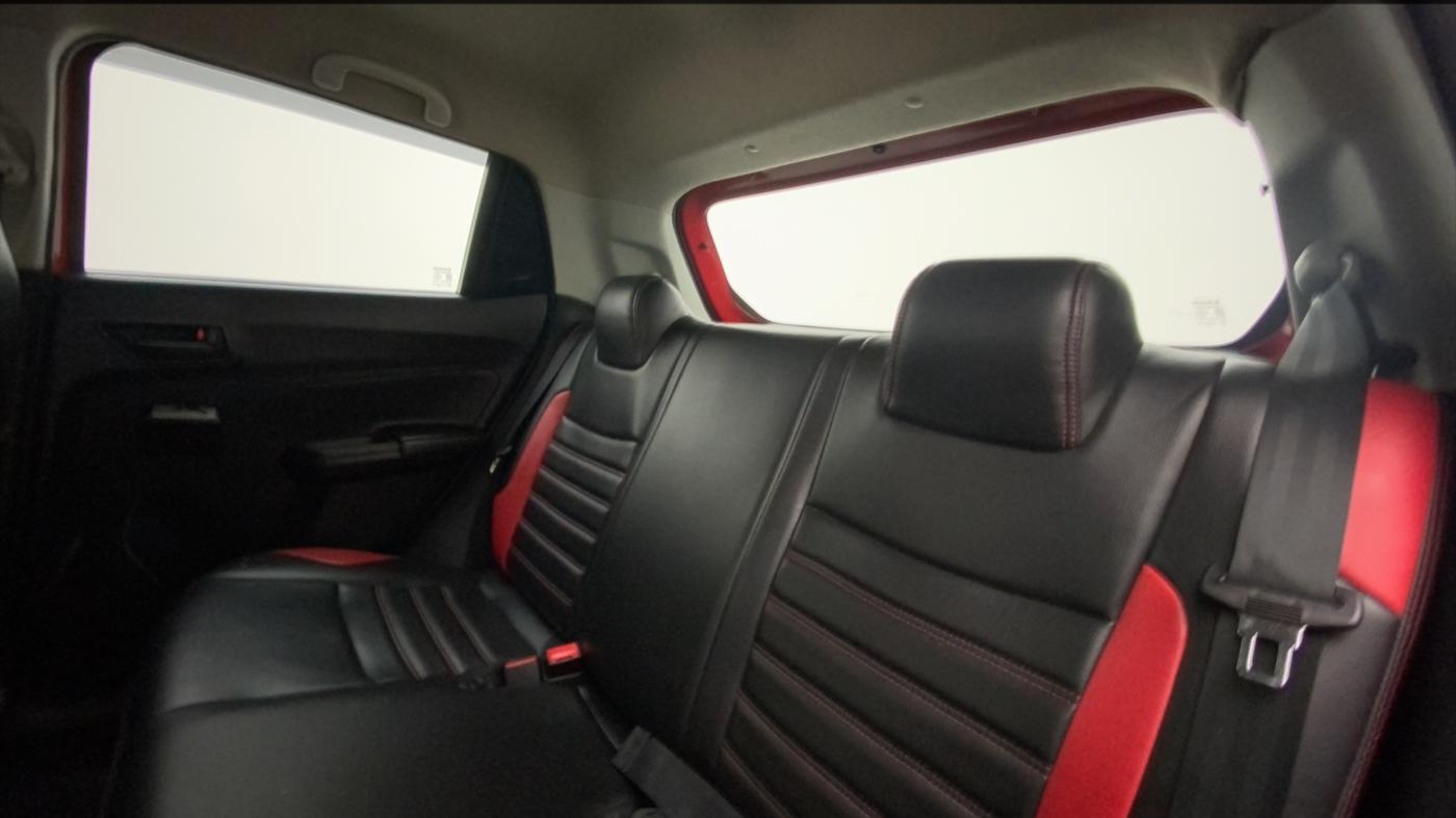 2020 Maruti Swift LXI, Petrol, Manual, 36,320 km, Right Side Rear Door Cabin