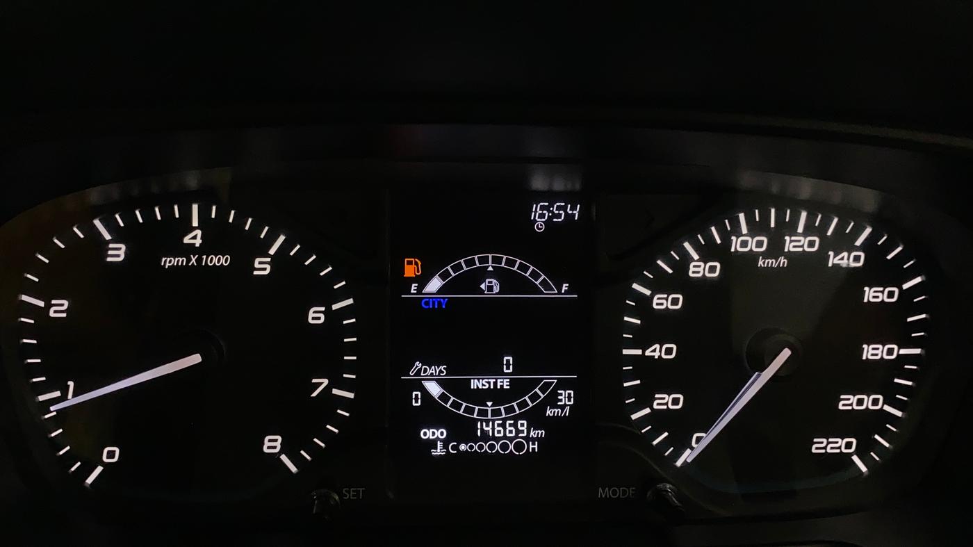 2023 Tata PUNCH ACCOMPLISHED MT, Petrol, Manual, 14,718 km, Odometer Image