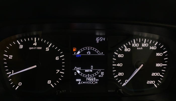 2023 Tata PUNCH ACCOMPLISHED MT, Petrol, Manual, 14,718 km, Odometer Image