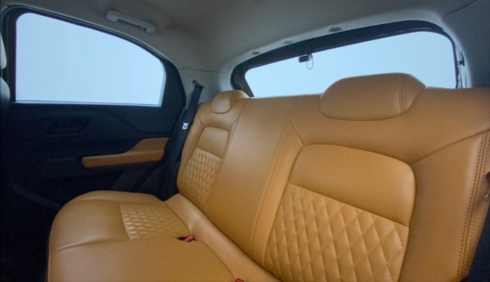 2023 Tata PUNCH ACCOMPLISHED MT, Petrol, Manual, 14,718 km, Right Side Rear Door Cabin