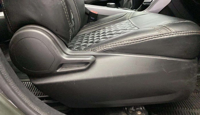 2021 Tata NEXON XM PETROL, Petrol, Manual, 66,673 km, Driver Side Adjustment Panel