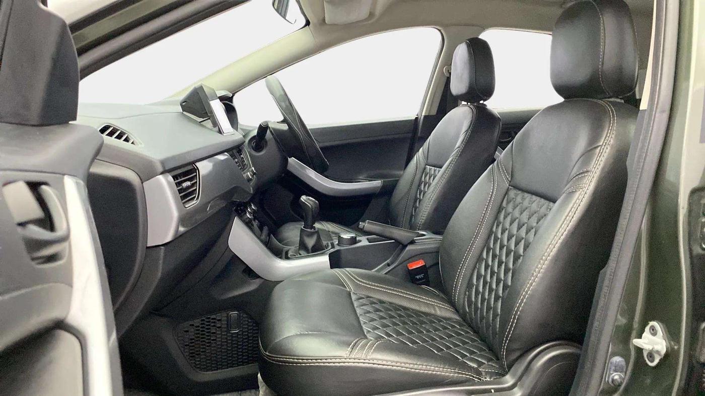 2021 Tata NEXON XM PETROL, Petrol, Manual, 66,673 km, Right Side Front Door Cabin