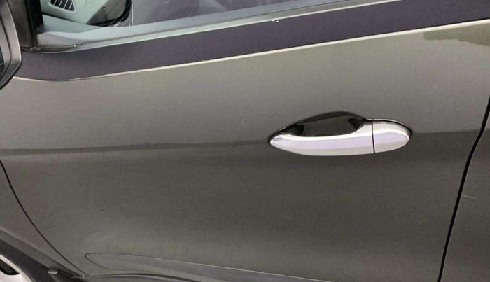 2021 Tata NEXON XM PETROL, Petrol, Manual, 66,673 km, Front passenger door - Slightly dented