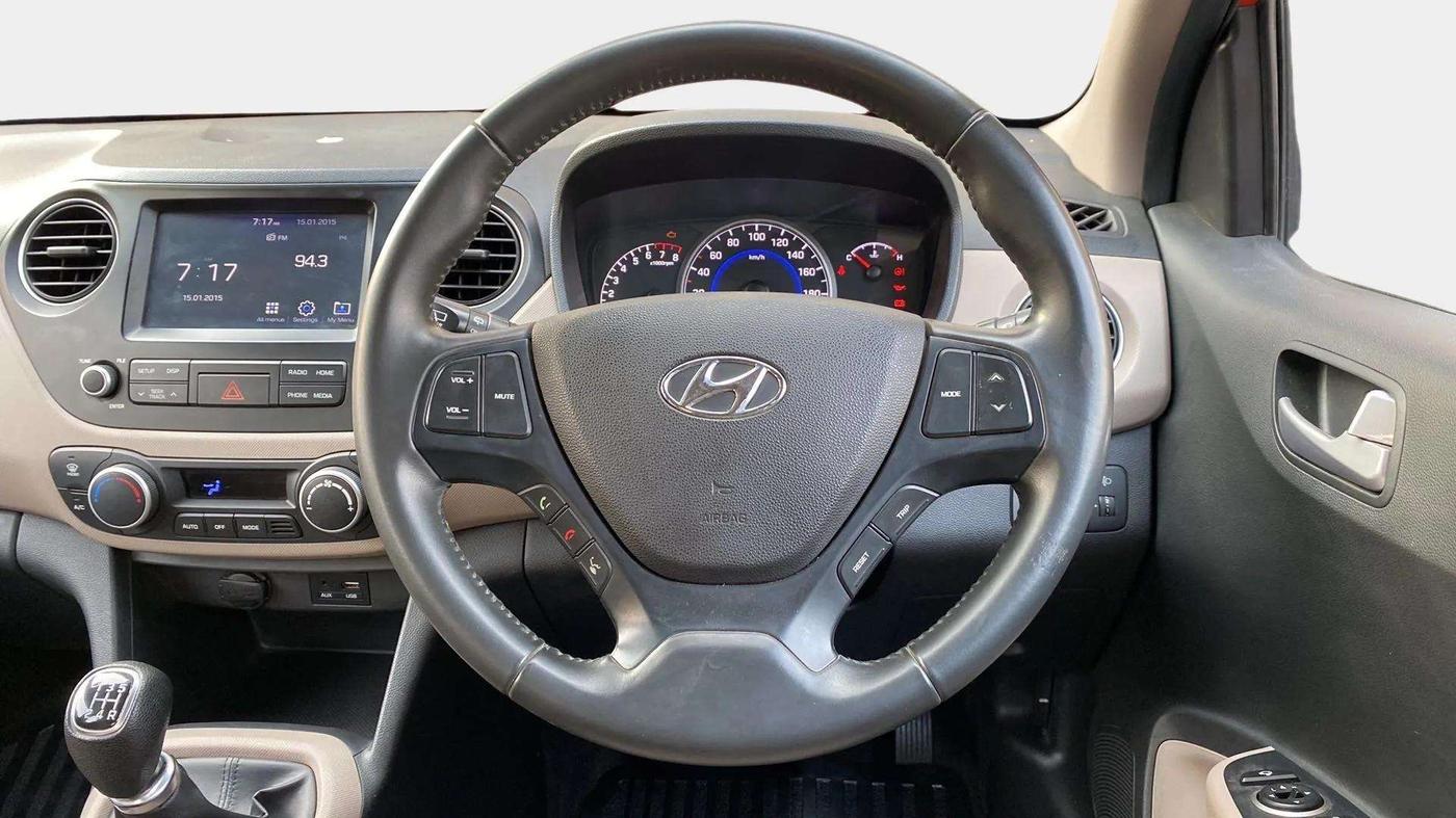 2019 Hyundai Grand i10 ASTA 1.2 KAPPA VTVT, Petrol, Manual, 21,231 km, Steering Wheel Close Up