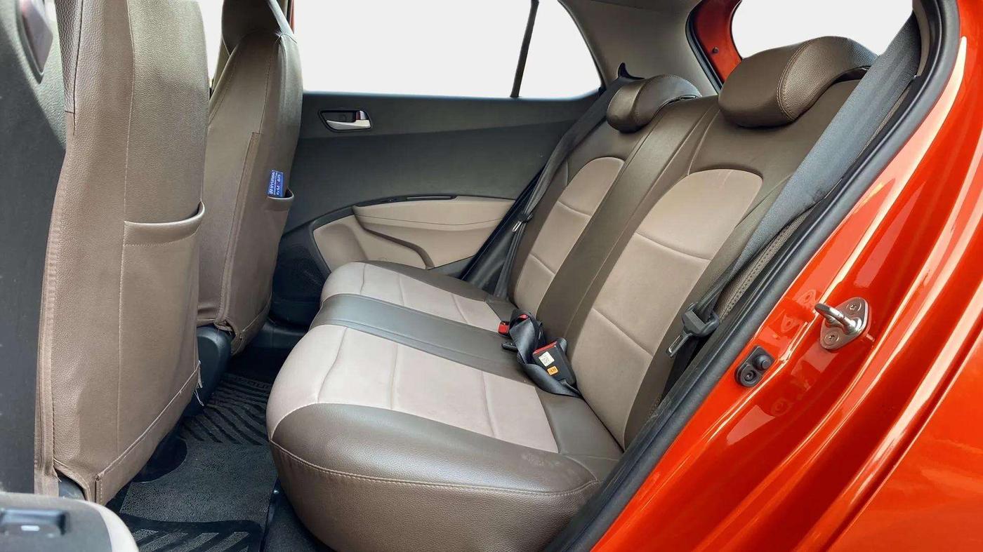2019 Hyundai Grand i10 ASTA 1.2 KAPPA VTVT, Petrol, Manual, 21,231 km, Right Side Rear Door Cabin