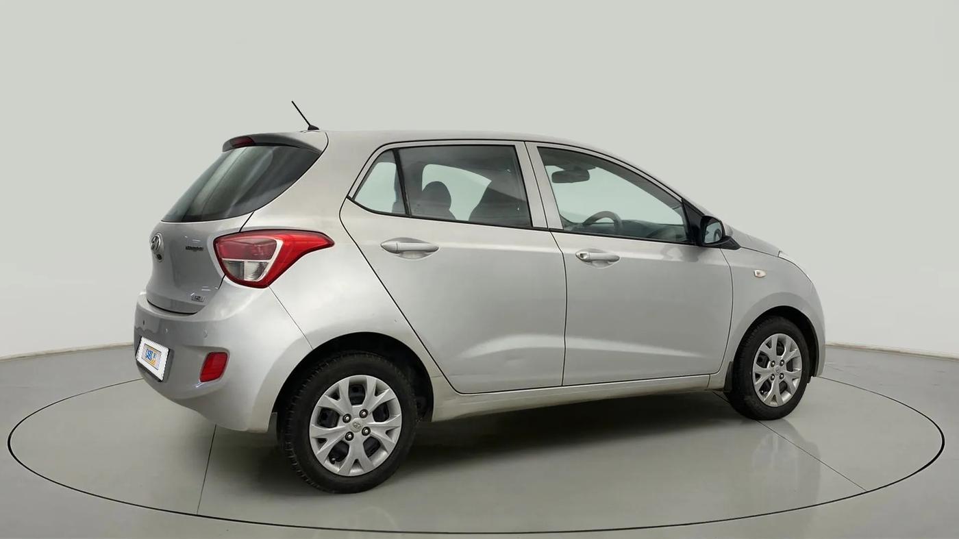 2014 Hyundai Grand i10 MAGNA 1.2 KAPPA VTVT, Petrol, Manual, 22,259 km, Right Back Diagonal