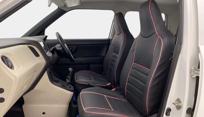 2021 Maruti New Wagon-R LXI 1.0, Petrol, Manual, 10,453 km, Right Side Front Door Cabin