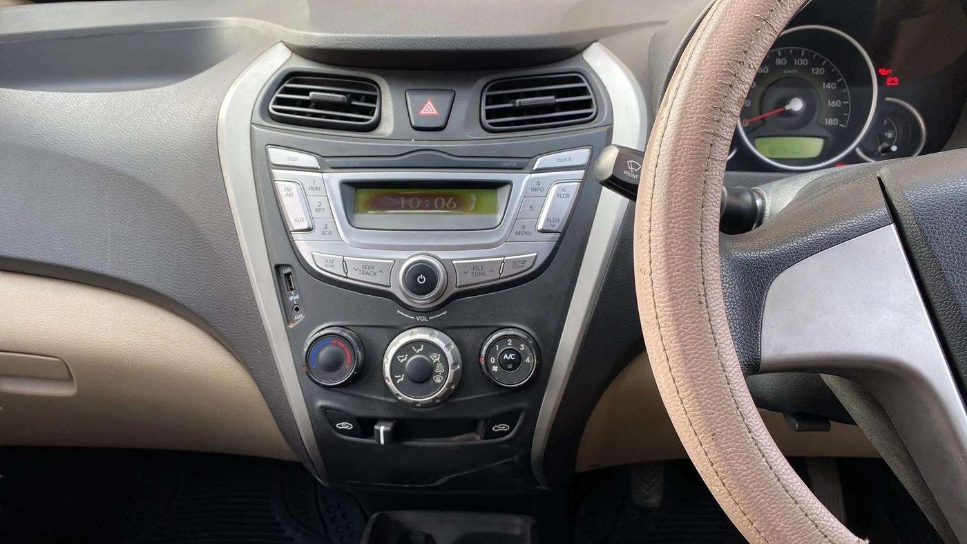 2016 Hyundai Eon SPORTZ, Petrol, Manual, 18,351 km, Air Conditioner