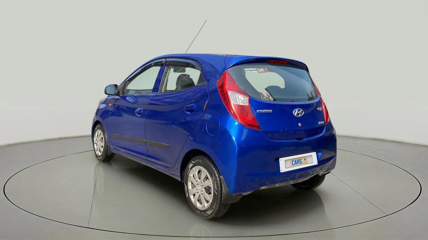 2016 Hyundai Eon SPORTZ, Petrol, Manual, 18,351 km, Left Back Diagonal