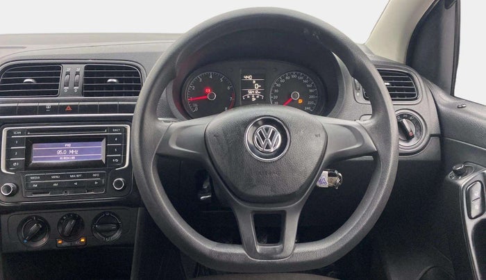 2015 Volkswagen Polo COMFORTLINE 1.2L, Petrol, Manual, 56,394 km, Steering Wheel Close Up