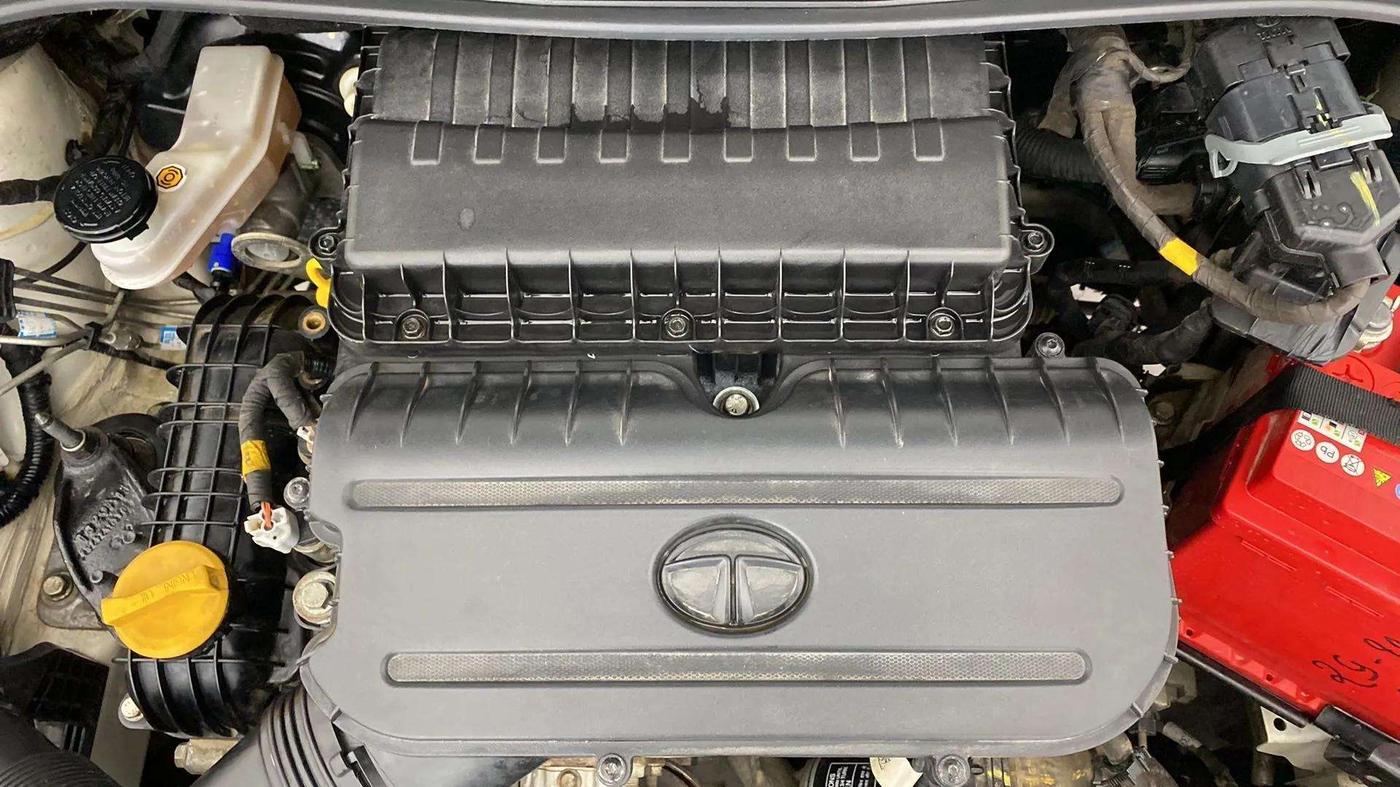 2020 Tata Tiago XT PETROL, Petrol, Manual, 23,659 km, Open Bonet